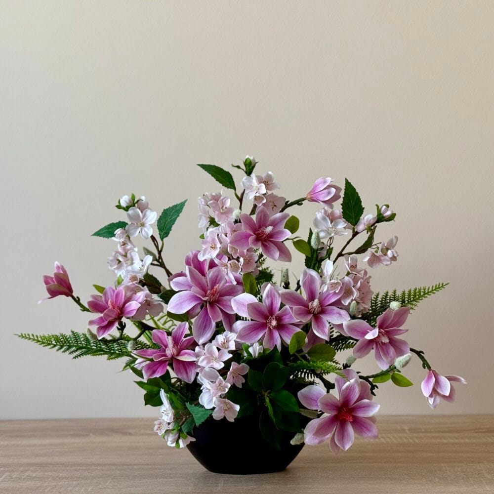 Kompozycja nagrobna z magnolii – elegancka dekoracja KP/3 - obrazek 2