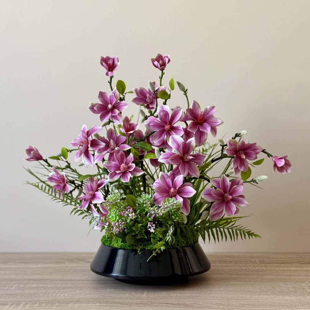 Kompozycja nagrobna z magnolii – elegancka dekoracja SP/3 - obrazek 3